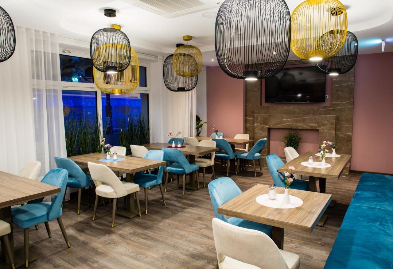 Hotel Atlas لبسيا المظهر الخارجي الصورة